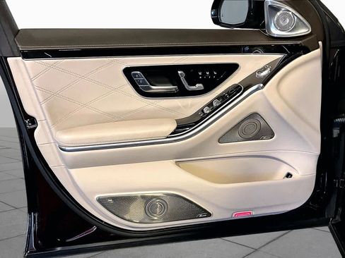 Certified 2021 Mercedes-Benz Maybach S 580 4MATIC image 22