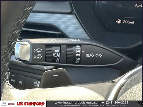 Used 2024 GMC Acadia Elevation FWD image 27