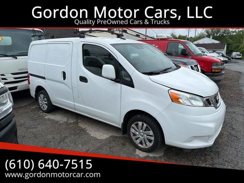 Used 2016 Nissan NV200 SV w/ Technology Package FWD image 1