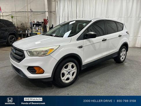 Used 2017 Ford Escape S FWD image 4