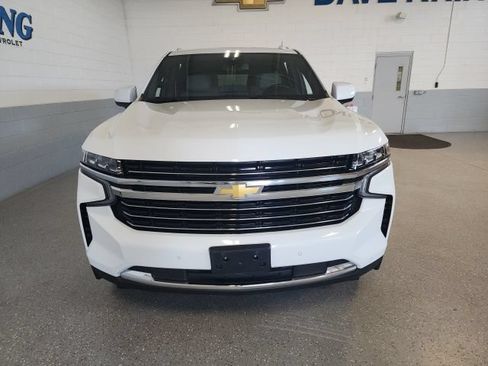 Certified 2024 Chevrolet Suburban LT AWD/4WD image 7