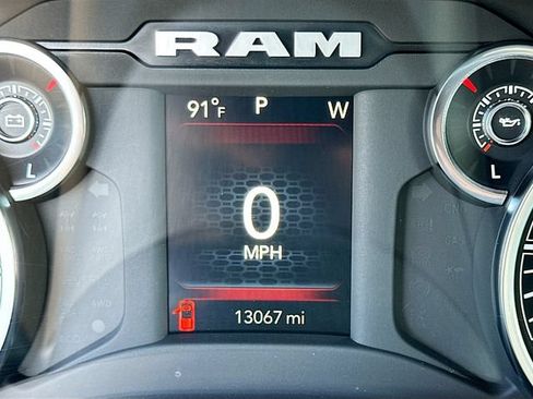 Used 2025 RAM 1500 Big Horn AWD/4WD image 13
