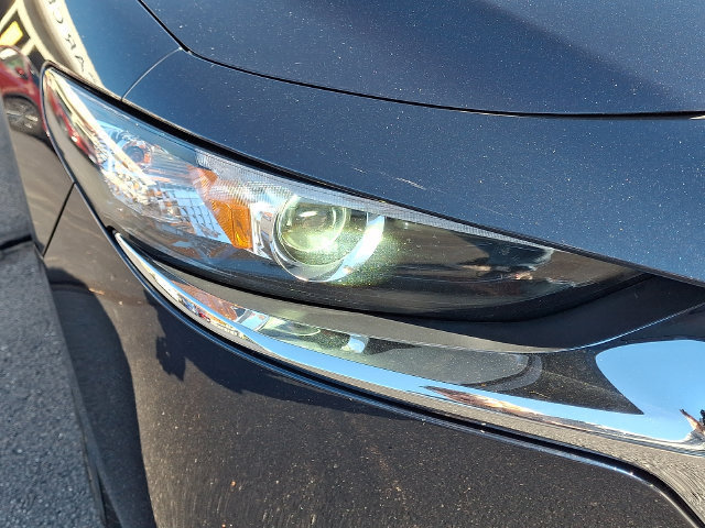 Used 2024 MAZDA MAZDA3 s FWD image 9