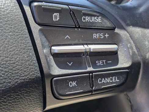 Used 2021 Hyundai Kona Limited FWD image 14