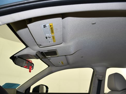Certified 2025 Honda HR-V LX image 37