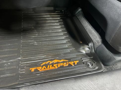 Used 2022 Honda Pilot TrailSport image 35