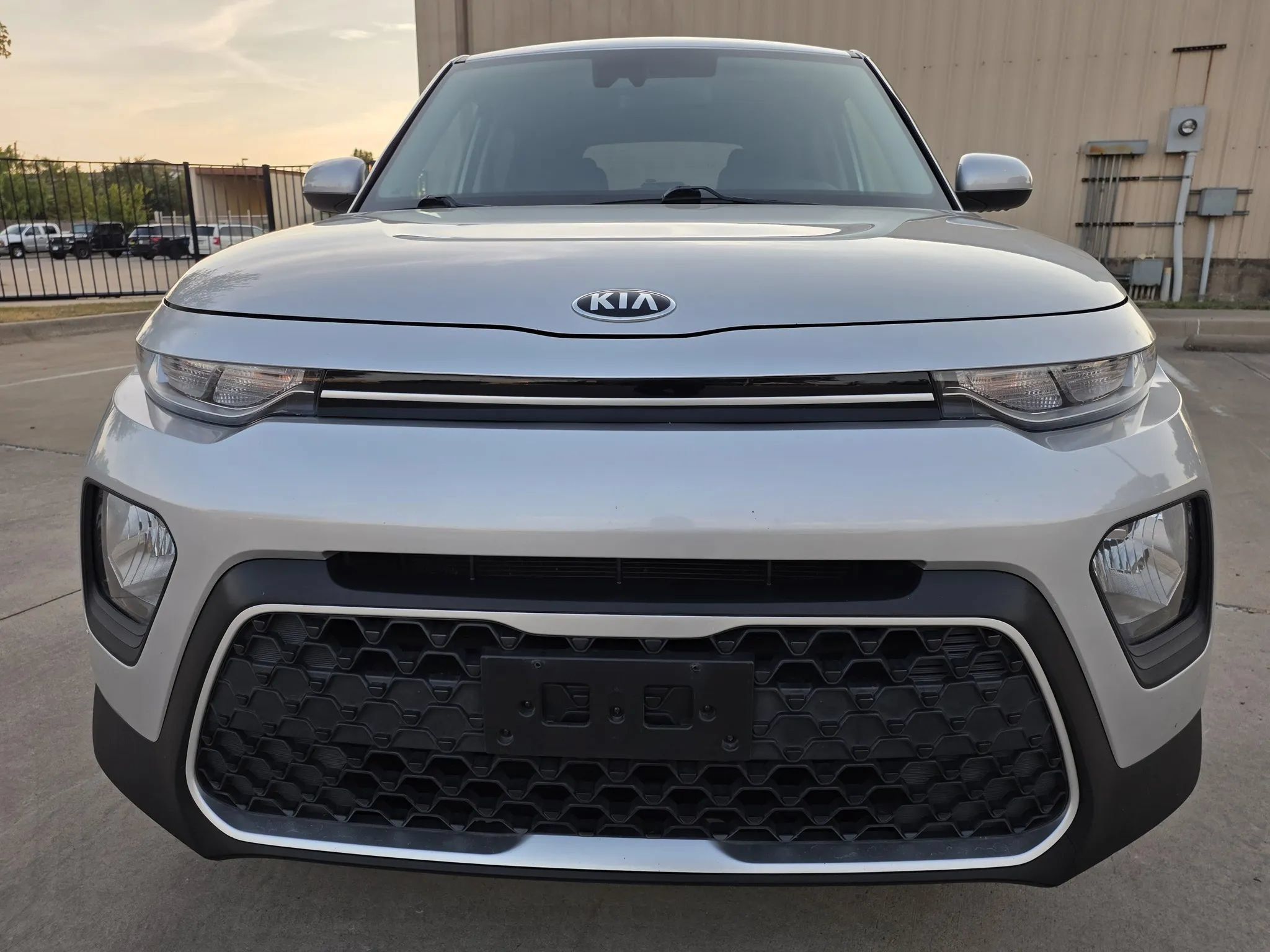 Used 2021 Kia Soul S FWD image 3