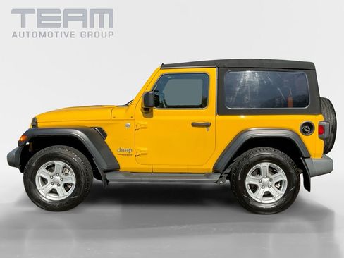 Used 2020 Jeep Wrangler Sport image 4