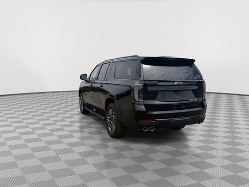 New 2026 Chevrolet Suburban Z71 w/ Z71 Off-Road Package AWD/4WD image 11