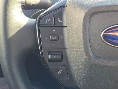 Used 2024 Subaru Solterra Limited image 30