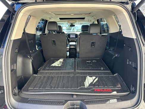 Used 2021 GMC Acadia Denali w/ LPO, Floor Liner Package image 19