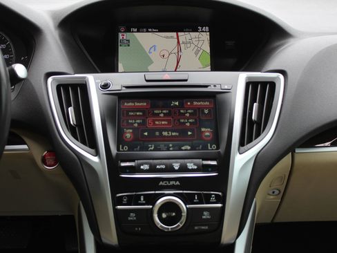 Used 2015 Acura TLX V6 w/ Technology Package FWD image 21