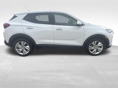 Used 2025 Buick Encore GX Preferred FWD image 8