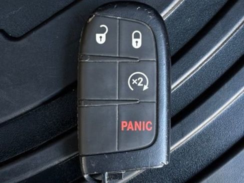 Used 2020 Jeep Compass Altitude image 66