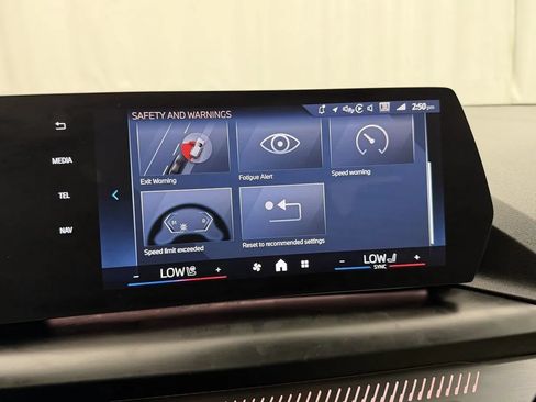 Used 2025 BMW 228i xDrive AWD/4WD image 17