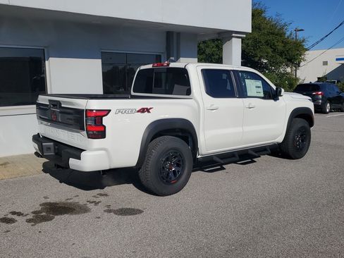 New 2026 Nissan Frontier PRO-4X w/ Tow Package image 3