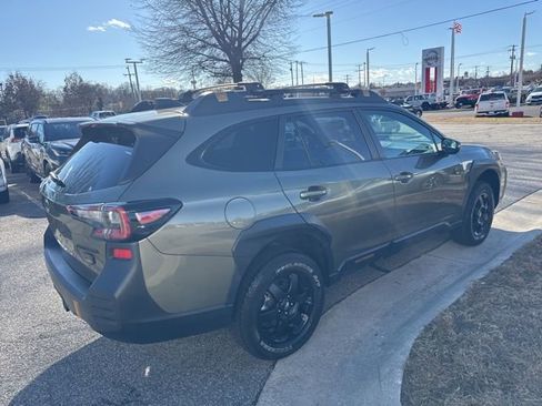Used 2024 Subaru Outback Wilderness image 7
