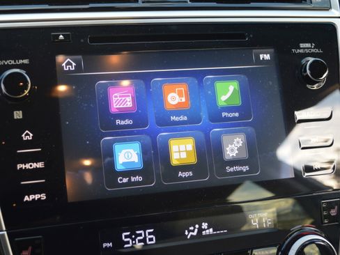 Used 2018 Subaru Outback 2.5i Premium image 17