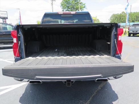 Used 2020 Chevrolet Silverado 1500 LTZ w/ LTZ Plus Package AWD/4WD image 17
