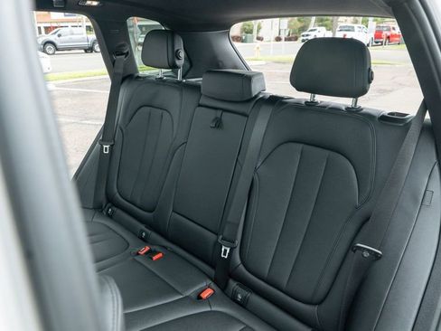 Used 2022 BMW X5 xDrive45e w/ Parking Assistance Package image 17