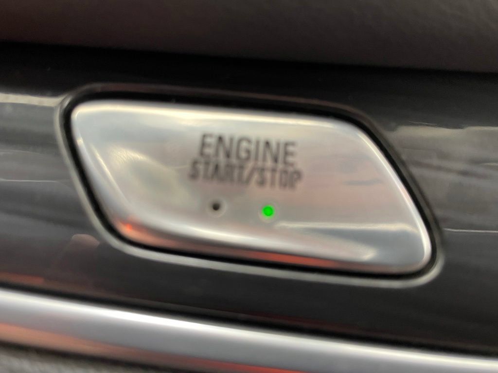 Used 2021 Buick Enclave Premium w/ Sun and Sites Package AWD/4WD image 37