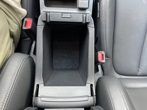 Used 2026 Subaru Outback Premium AWD/4WD image 11