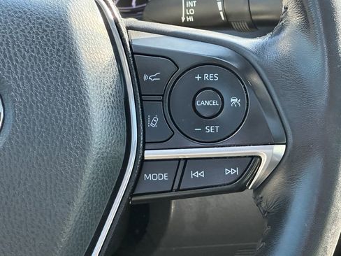 Certified 2019 Toyota Camry XLE w/ Navigation Package image 22