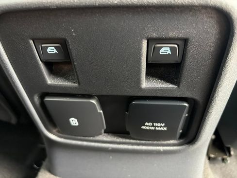 Used 2023 Ford Bronco Heritage Edition AWD/4WD image 36