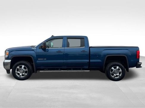 Used 2017 GMC Sierra 3500 SLE w/ HD SLE Preferred Plus Package image 2
