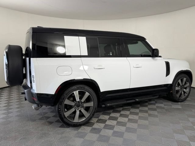 New 2026 Land Rover Defender 110 V8 AWD/4WD image 7