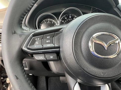 Used 2025 MAZDA CX-5 AWD 2.5 S w/ Preferred Package image 19