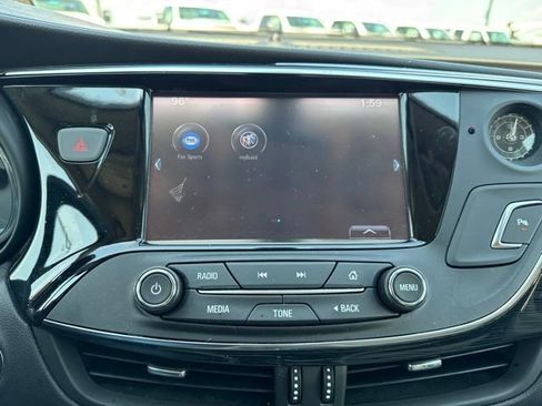 Used 2018 Buick Envision Essence w/ LPO, Cargo Package FWD image 32