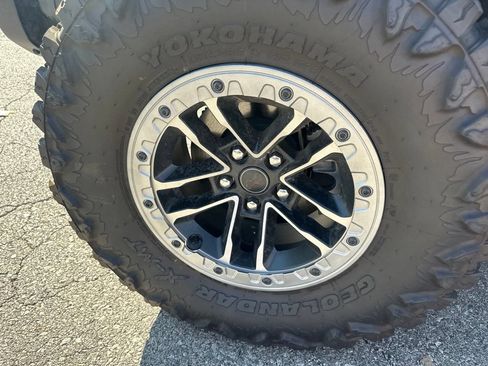 Used 2026 Jeep Wrangler Unlimited Rubicon AWD/4WD image 15