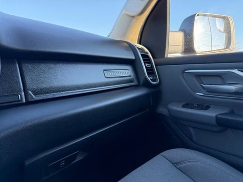 Used 2019 RAM 1500 Big Horn image 30