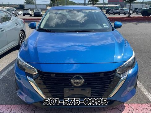 Used 2025 Nissan Sentra SV FWD image 7