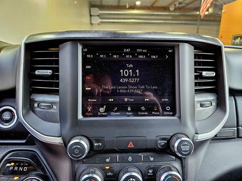 Used 2019 RAM 1500 Big Horn AWD/4WD image 30