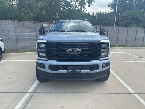 Used 2024 Ford F250 Lariat w/ Lariat Ultimate Package AWD/4WD image 2