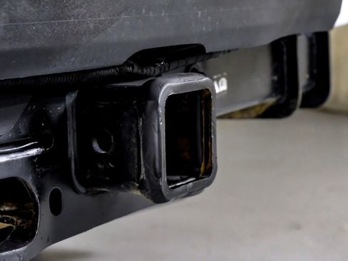 Used 2024 Ford F350 Lariat w/ FX4 Off-Road Package image 46