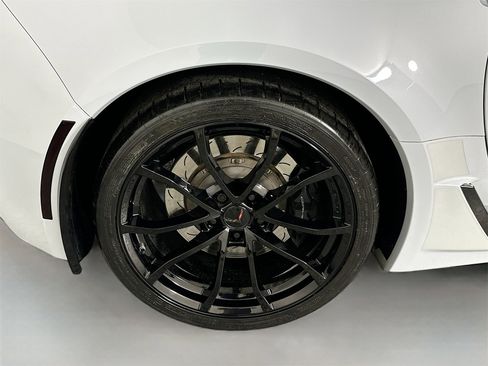 Used 2019 Chevrolet Corvette Grand Sport image 13