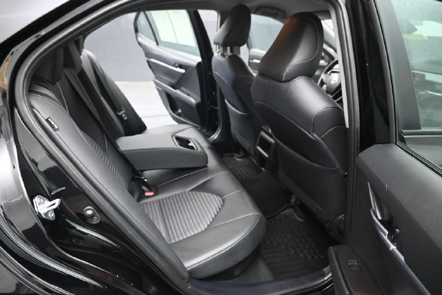 Used 2024 Toyota Camry SE w/ Convenience Package FWD image 28