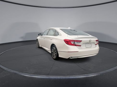 Used 2018 Honda Accord EX-L image 2