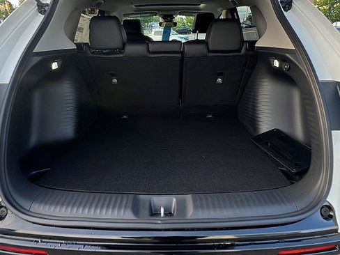 New 2027 Honda HR-V EX-L image 16