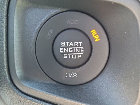 New 2025 Jeep Wrangler Sport S image 30