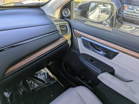 Used 2019 Honda CR-V EX image 18
