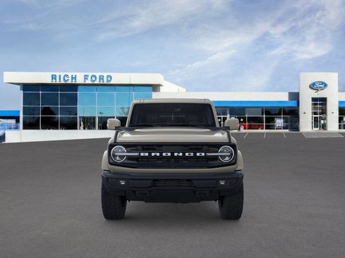 New 2025 Ford Bronco Outer Banks AWD/4WD image 10