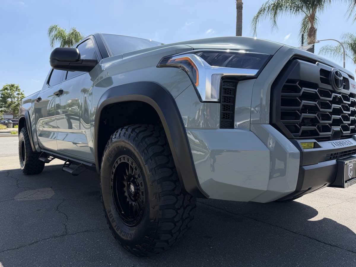 Used 2025 Toyota Tundra SR5 AWD/4WD image 10