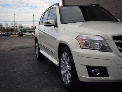 Used 2010 Mercedes-Benz GLK 350 4MATIC image 18