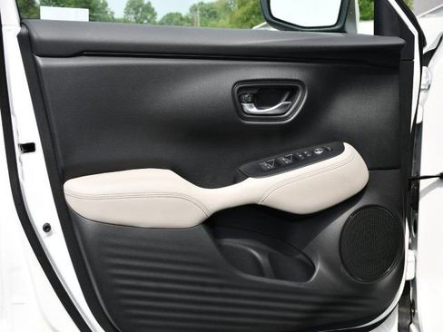 New 2026 Honda HR-V EX-L image 11