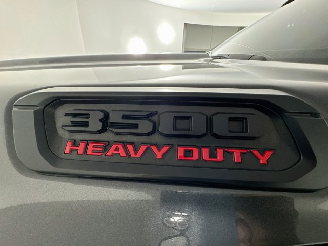 Used 2022 RAM 3500 Limited w/ Night Edition AWD/4WD image 40