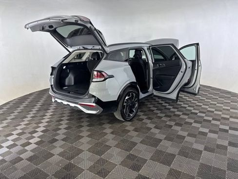 Certified 2023 Kia Sportage SX FWD image 16